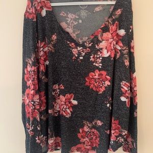Maurices 24/7 long sleeved floral tee size 2X